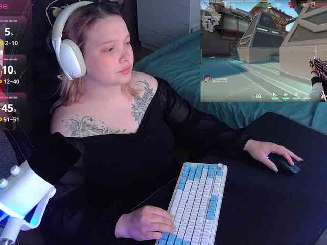 AlinaAdams webcam