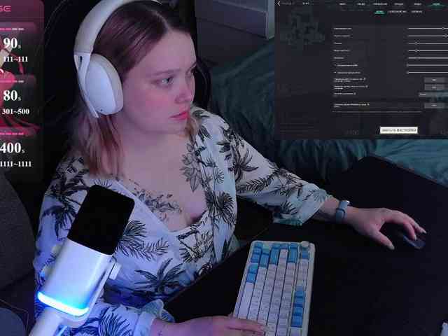 AlinaAdams webcam