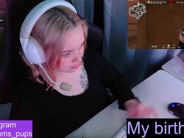 AlinaAdams webcam
