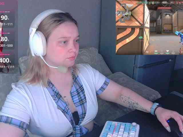 AlinaAdams webcam
