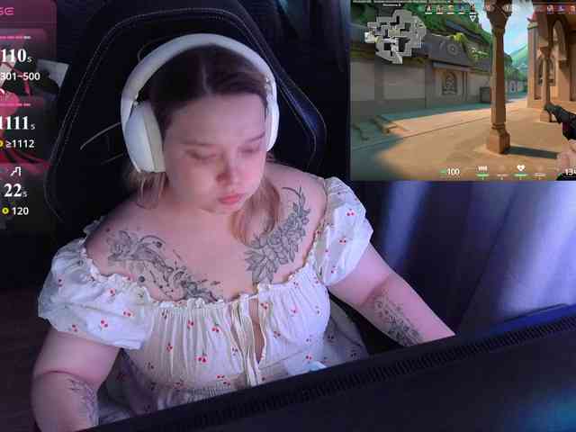 AlinaAdams webcam