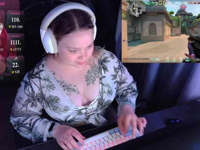 AlinaAdams webcam
