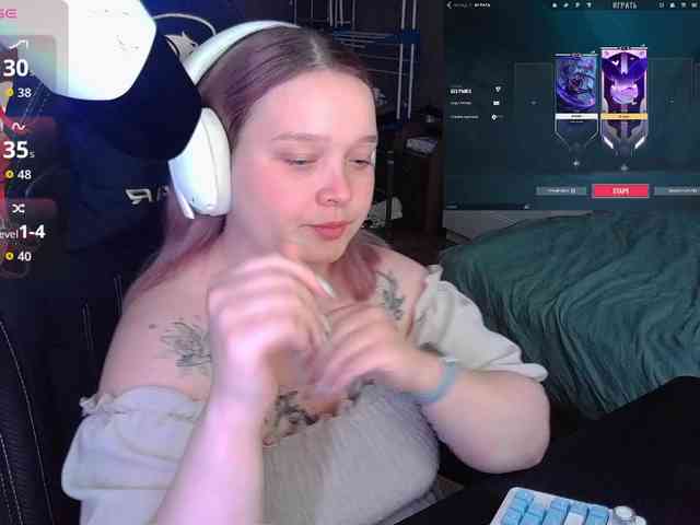 AlinaAdams webcam