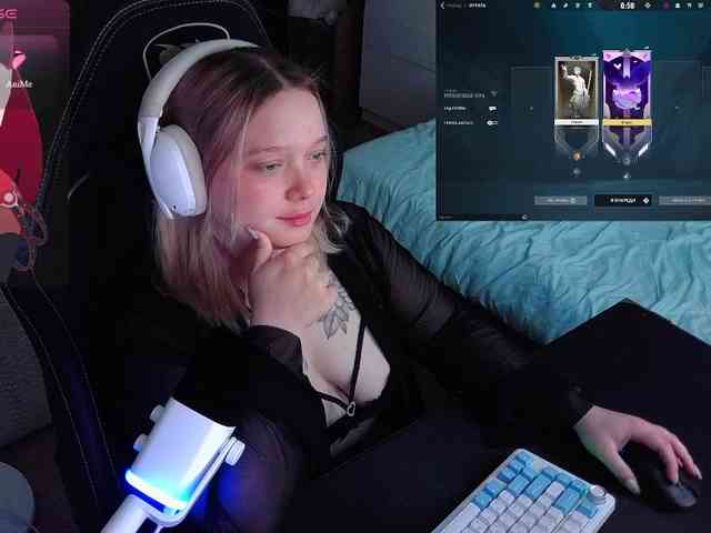 AlinaAdams webcam