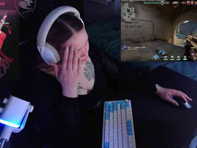 AlinaAdams webcam