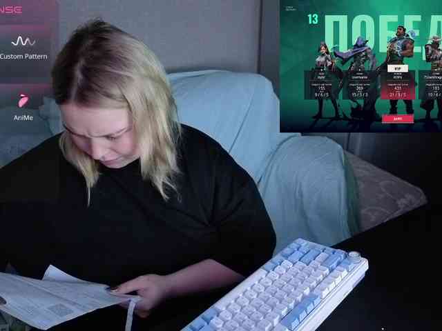 AlinaAdams webcam