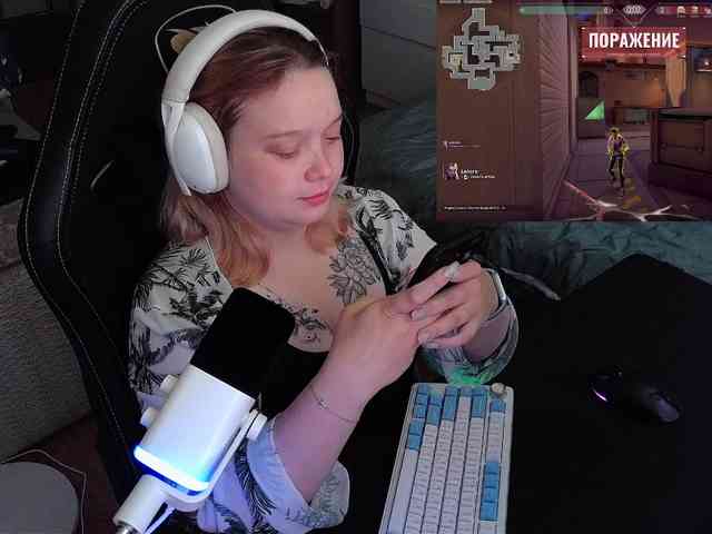 AlinaAdams webcam