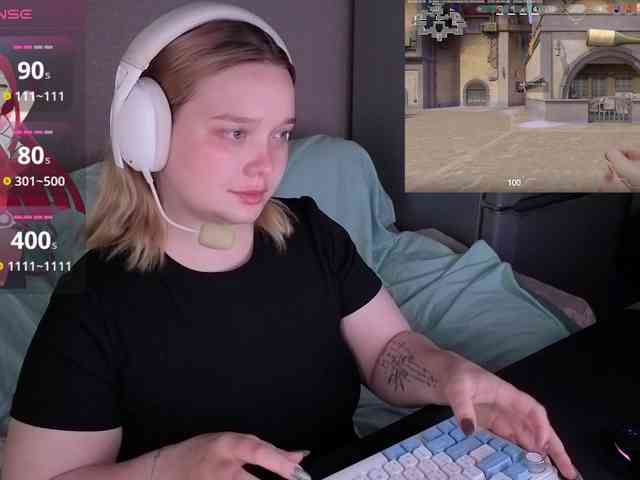 AlinaAdams webcam