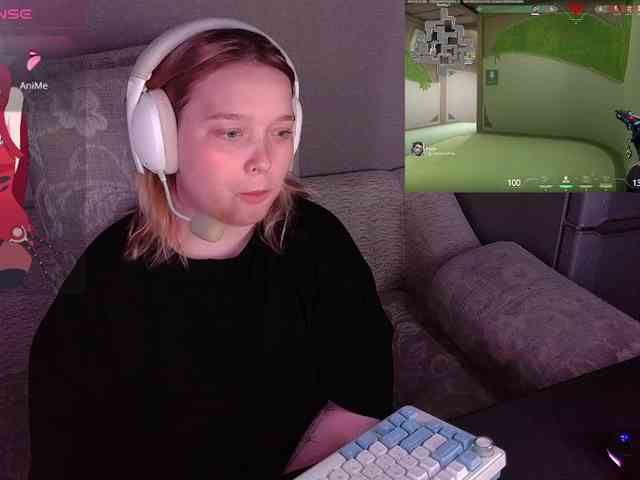 AlinaAdams webcam