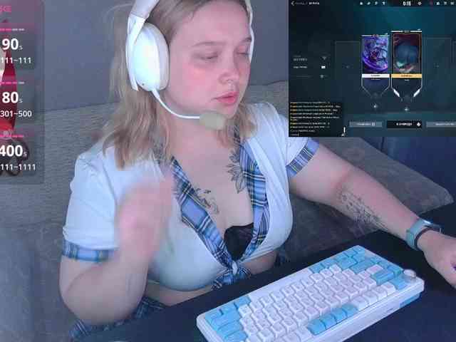 AlinaAdams webcam