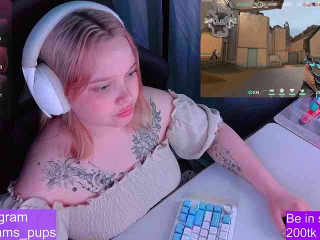 AlinaAdams
