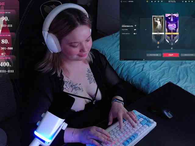 AlinaAdams webcam