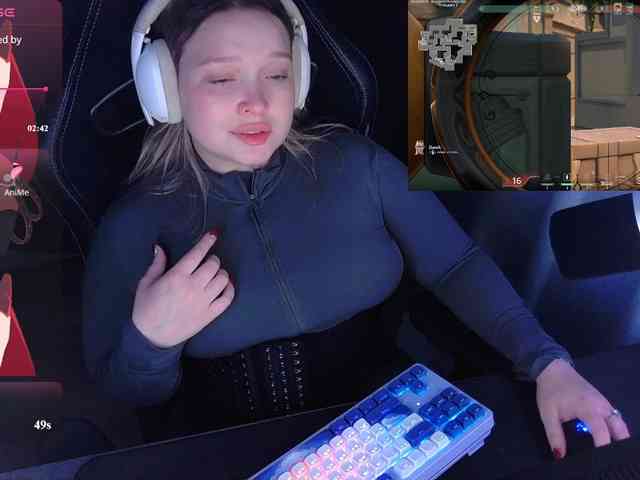 AlinaAdams webcam