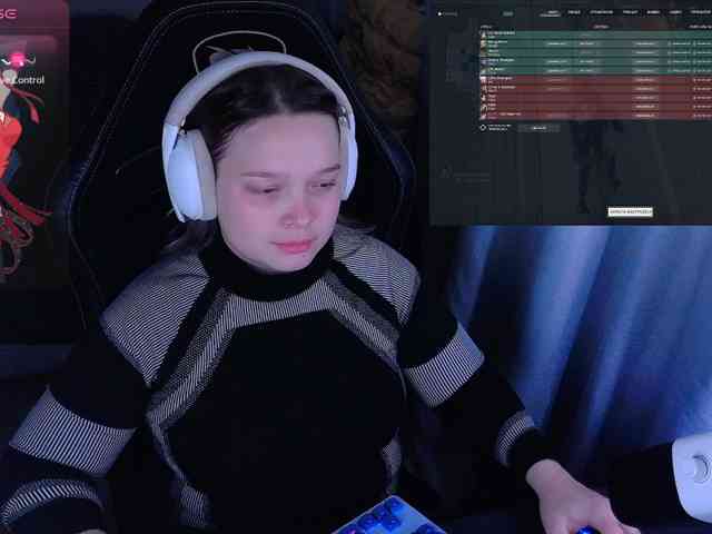 AlinaAdams