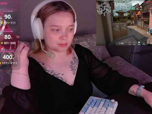 AlinaAdams webcam