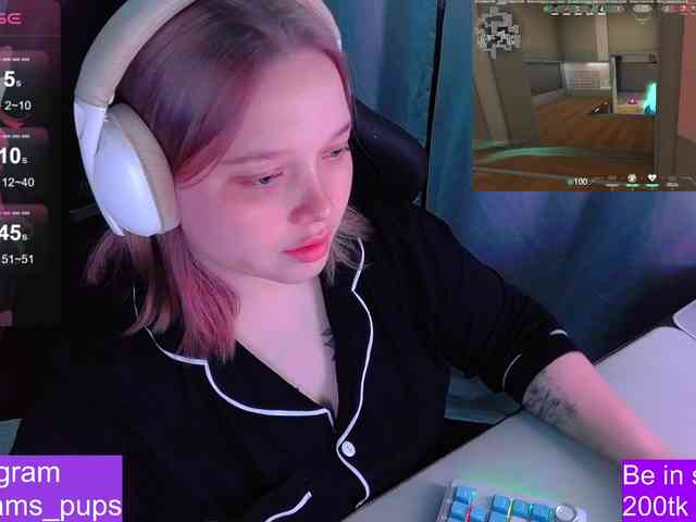 AlinaAdams webcam
