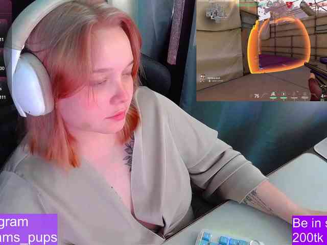 AlinaAdams webcam