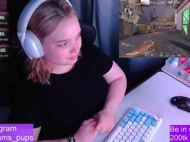 AlinaAdams