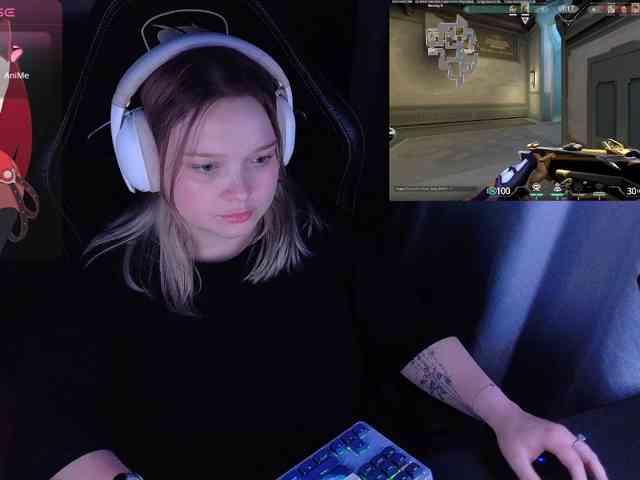 AlinaAdams webcam