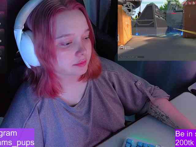AlinaAdams webcam