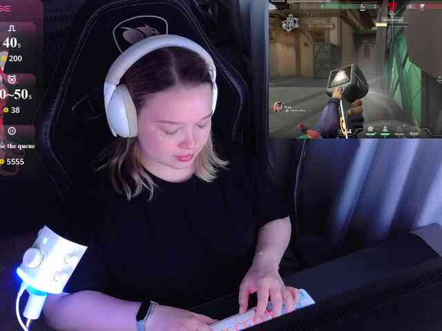 AlinaAdams webcam