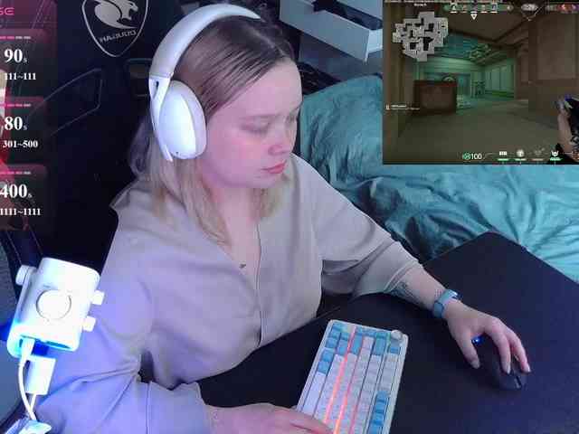 AlinaAdams webcam
