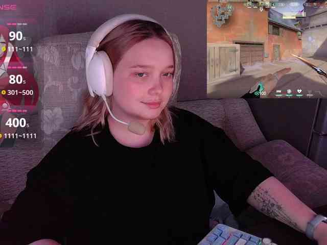 AlinaAdams webcam