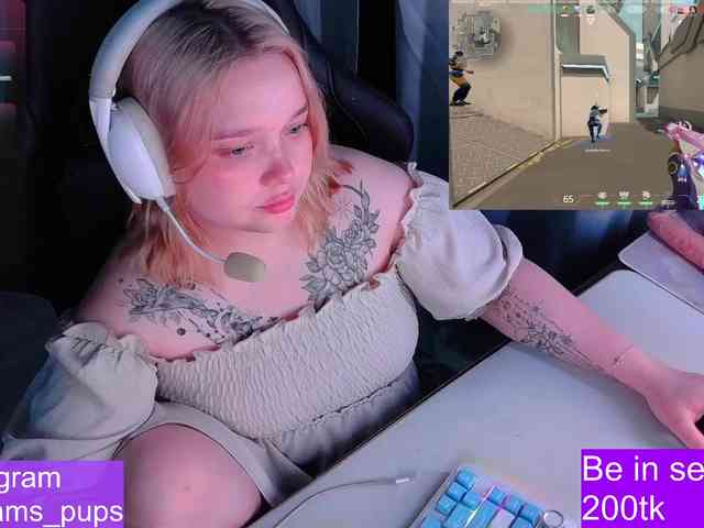 AlinaAdams webcam