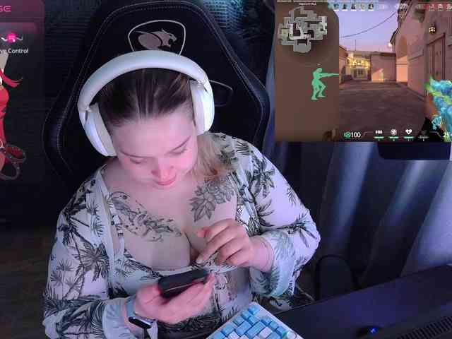 AlinaAdams webcam