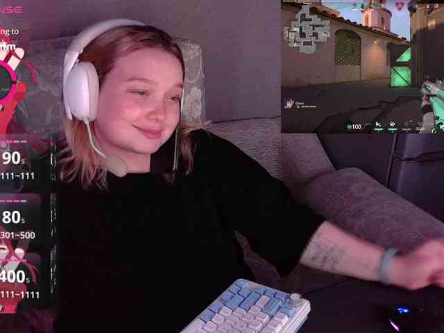 AlinaAdams webcam
