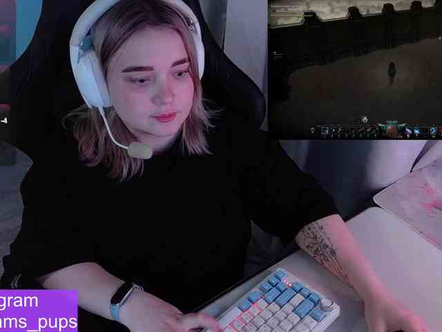 AlinaAdams