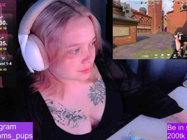 AlinaAdams webcam