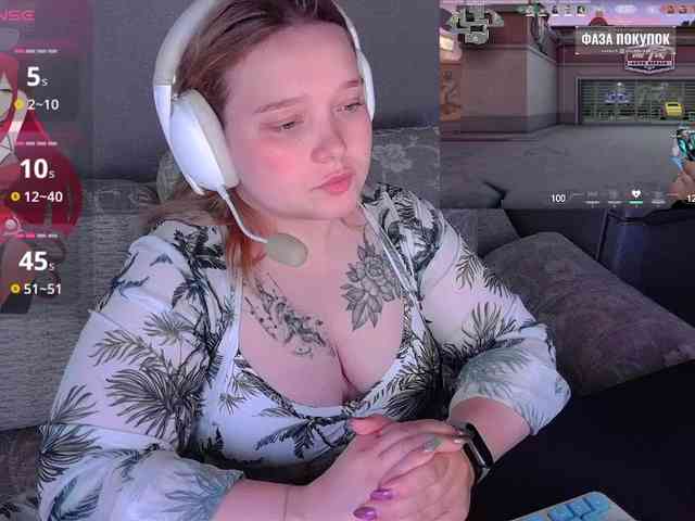 AlinaAdams webcam
