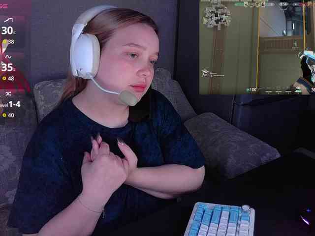 AlinaAdams webcam