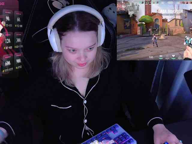 AlinaAdams webcam