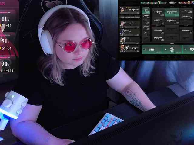AlinaAdams webcam