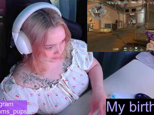 AlinaAdams webcam