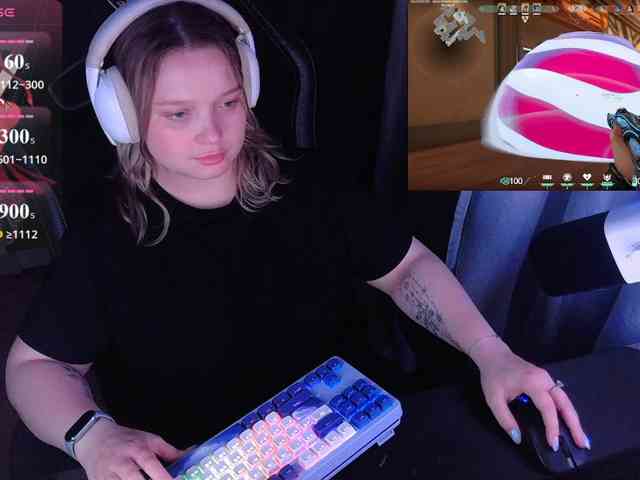 AlinaAdams webcam