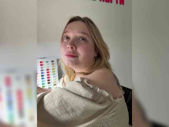 AlinaAdams webcam