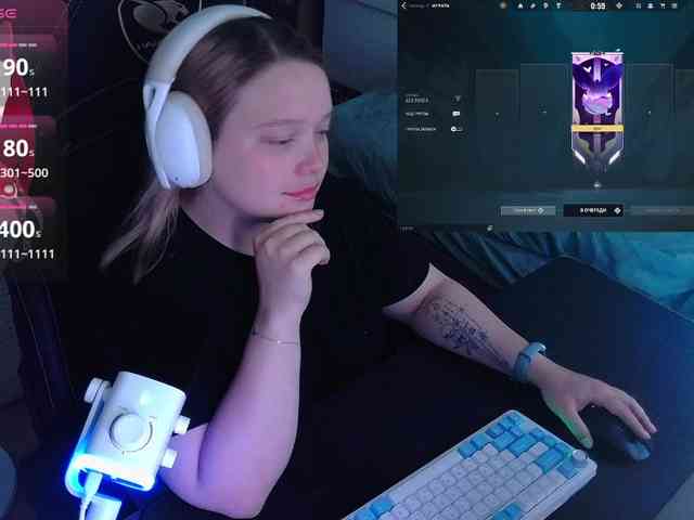 AlinaAdams webcam