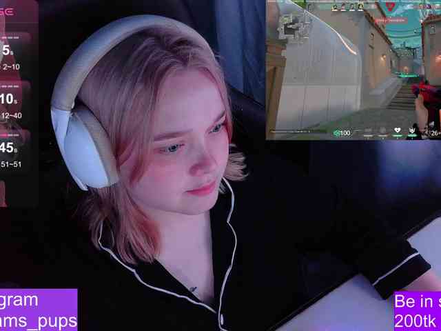 AlinaAdams webcam