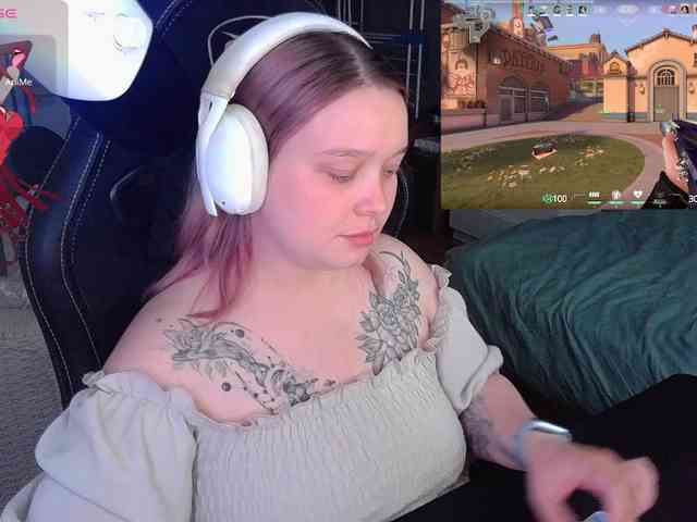 AlinaAdams webcam