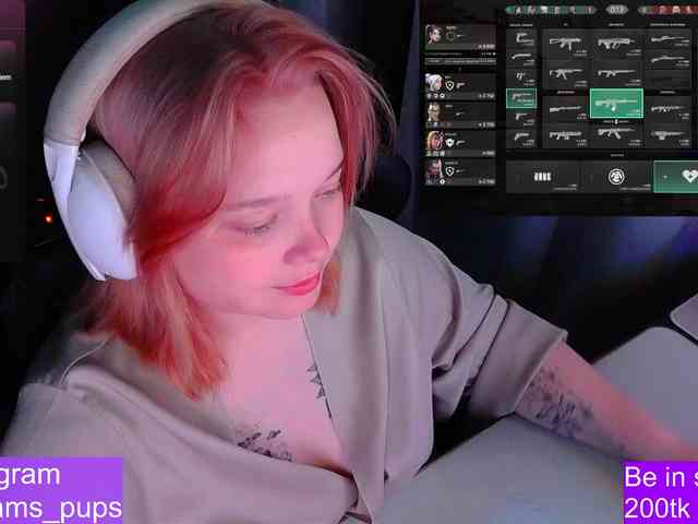 AlinaAdams webcam