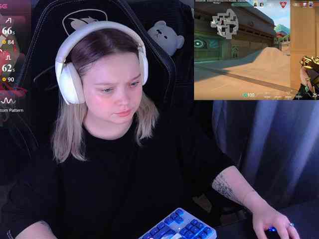 AlinaAdams webcam