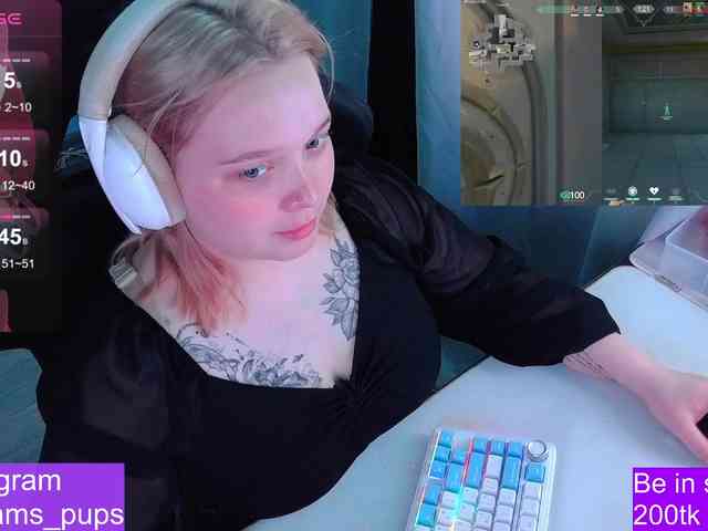 AlinaAdams webcam