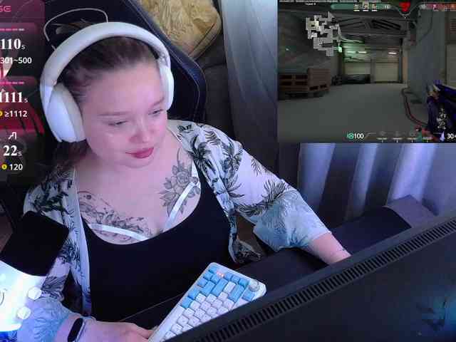 AlinaAdams webcam