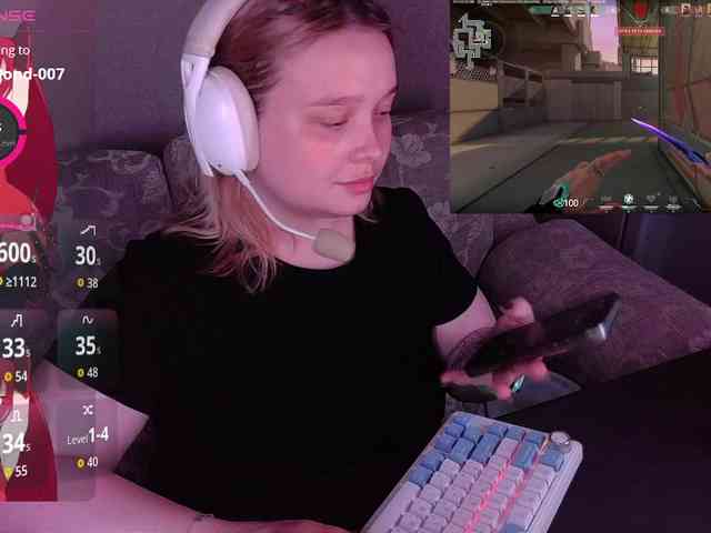 AlinaAdams webcam