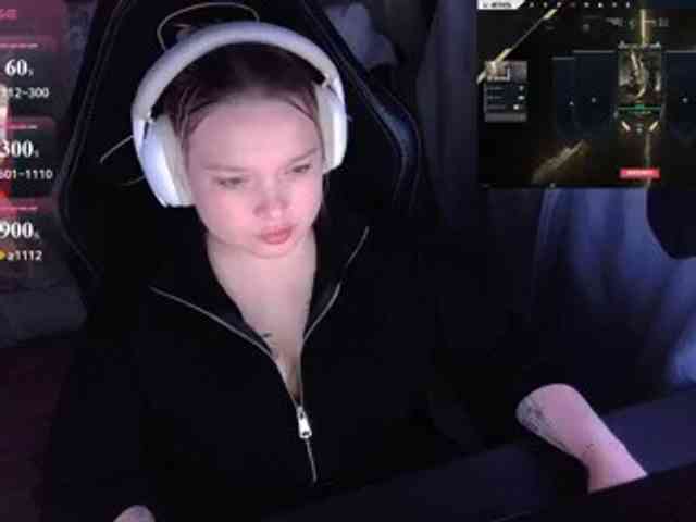 AlinaAdams webcam