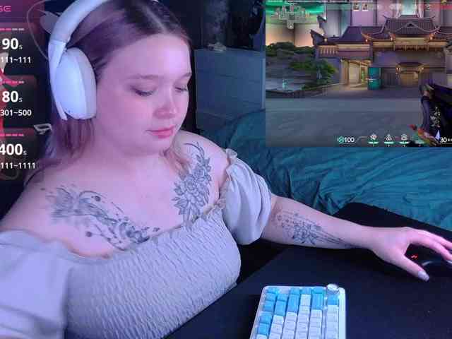 AlinaAdams webcam