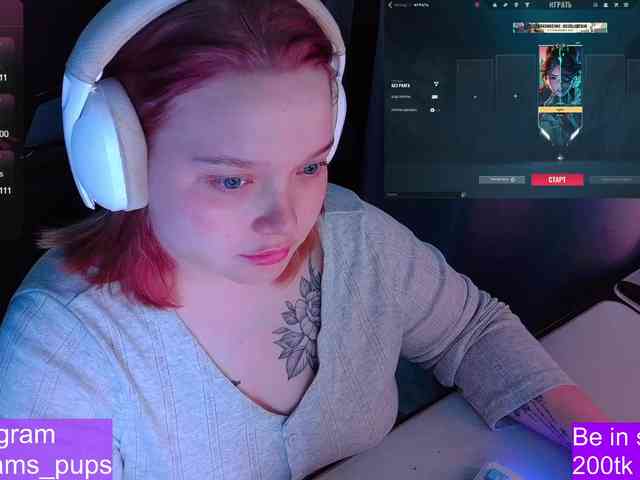 AlinaAdams webcam